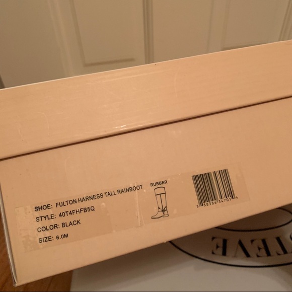 ☔️MK Fulton Rainboot ☔️ - Picture 7 of 8